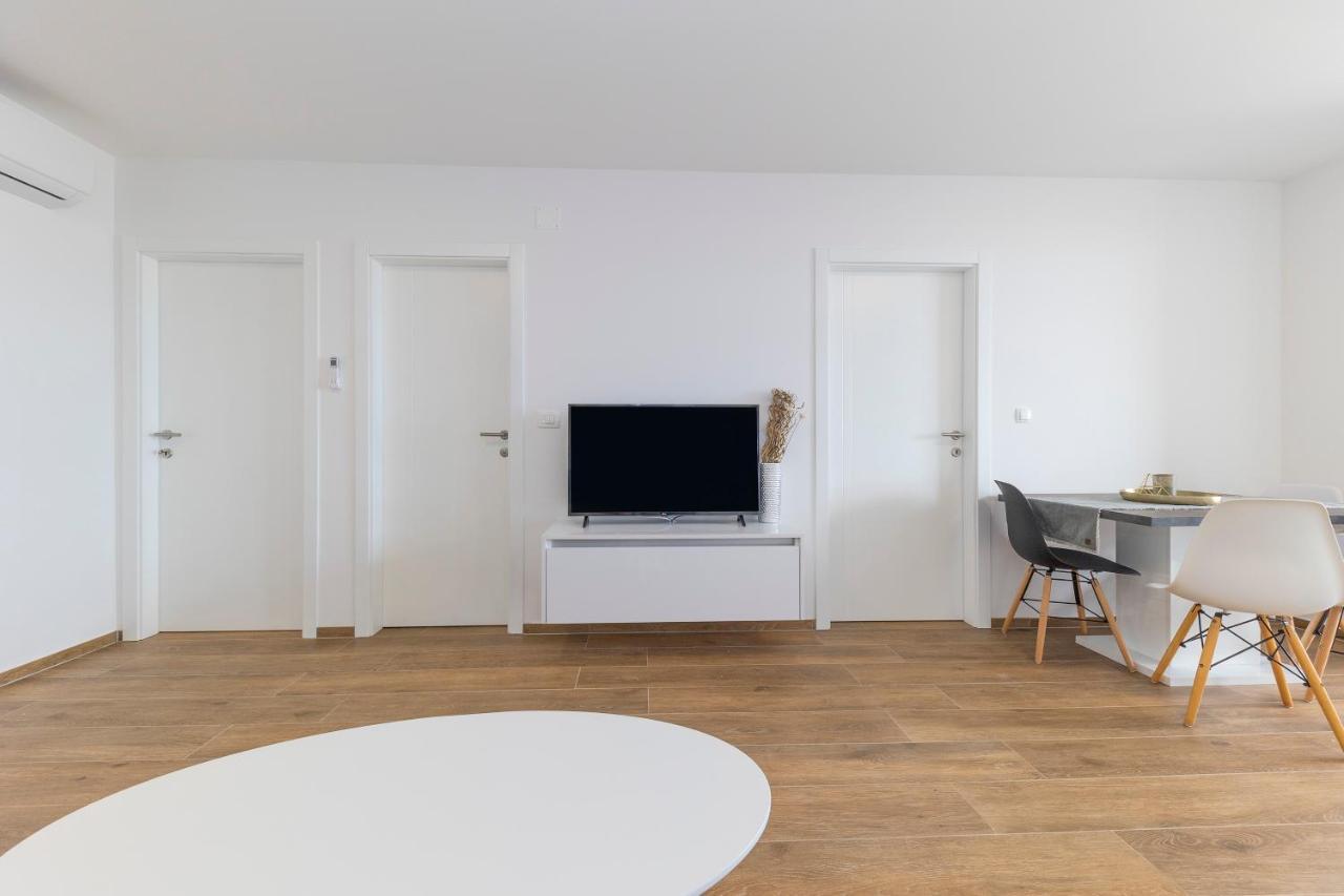 Golden Nin Apartman Kültér fotó